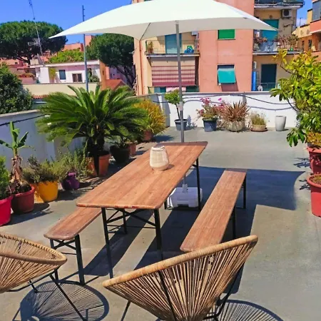 Terrazza Quintili - A Un Passo Dal Centro Di 펜션 로마