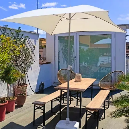 Terrazza Quintili - A Un Passo Dal Centro Di Tatil Evi Roma